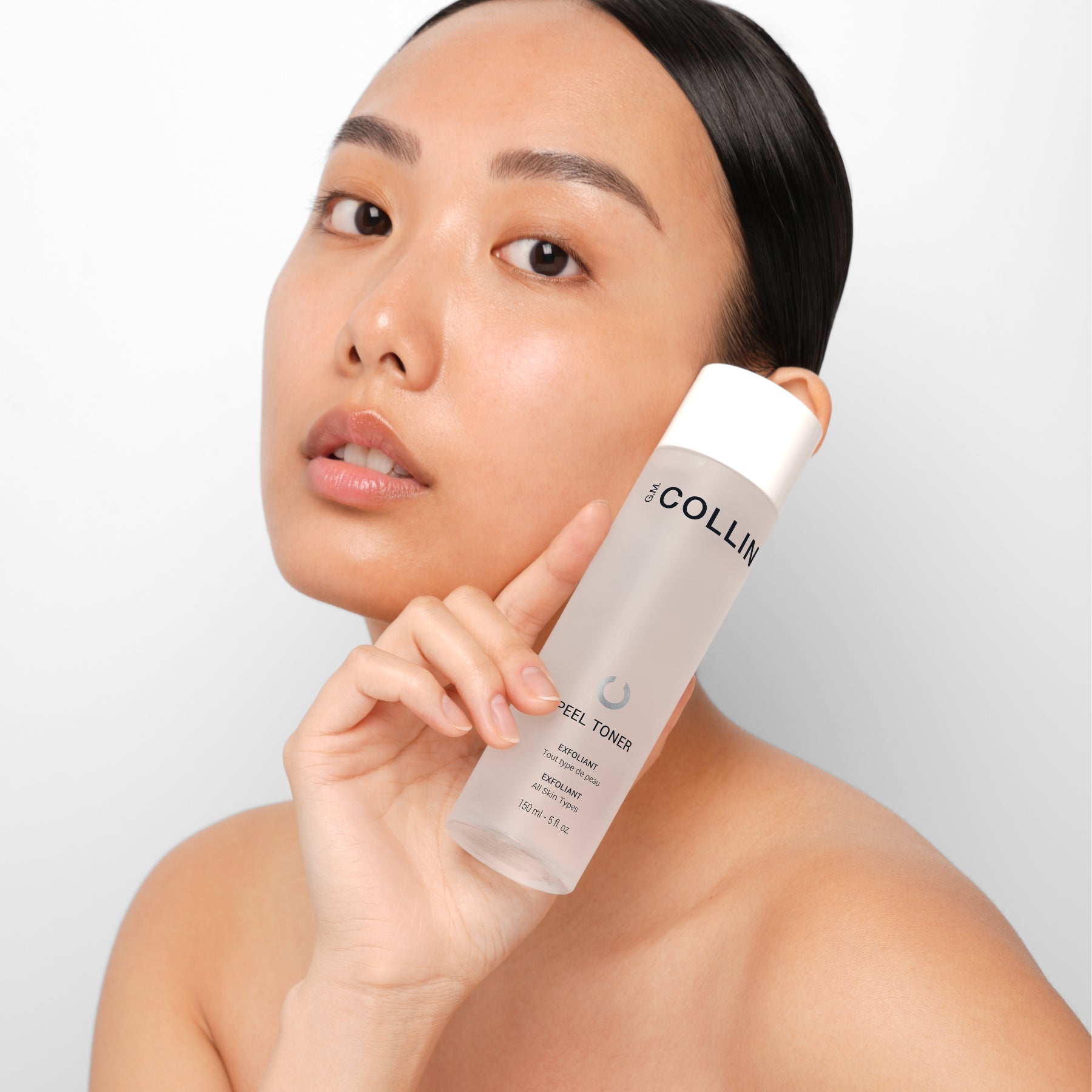 Peel Toner Exfoliant G.M. Collin, en situation, à Blainville